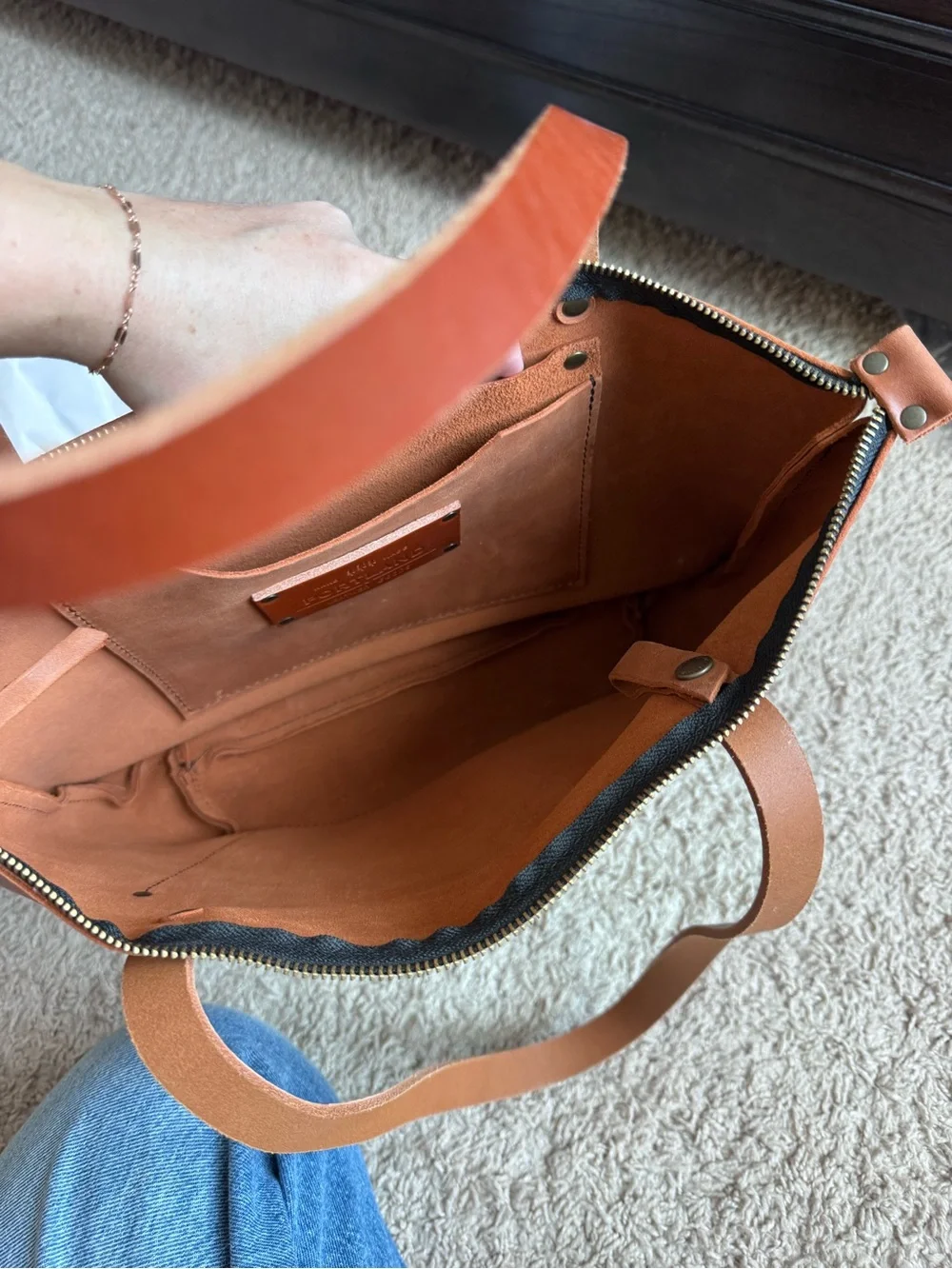 Portland Leather medium zip tote